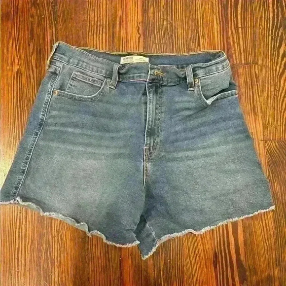 Signature For Levi’s Strauss High Rise Jean Shorts Sz 12 W31 - Picture 1 of 5